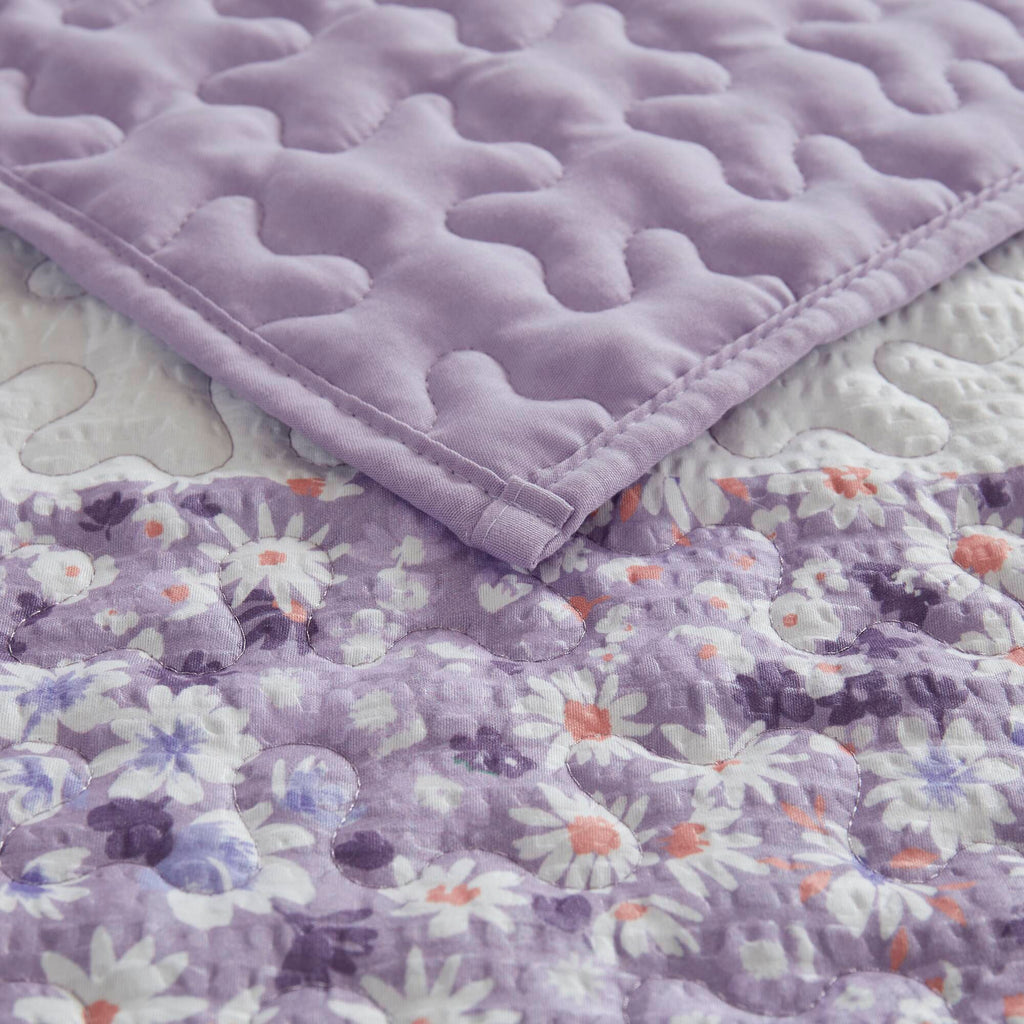 Caralie - King/California King 4 Piece Seersucker Quilt Set With Throw - Purple