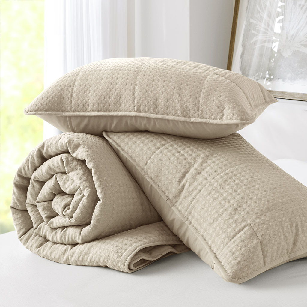 Mina - King/California King Waffle Weave Textured Quilt Set - Neutral