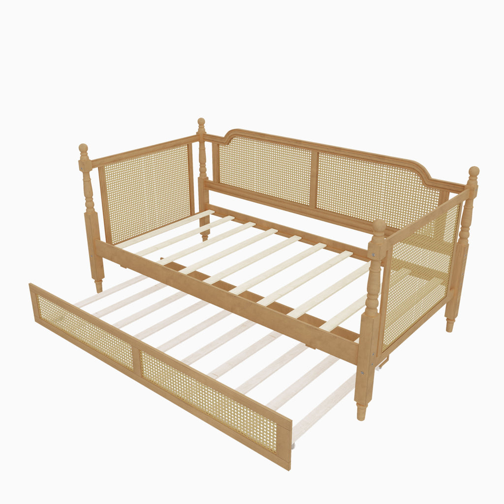 Traditional Style Daybed With Trundle