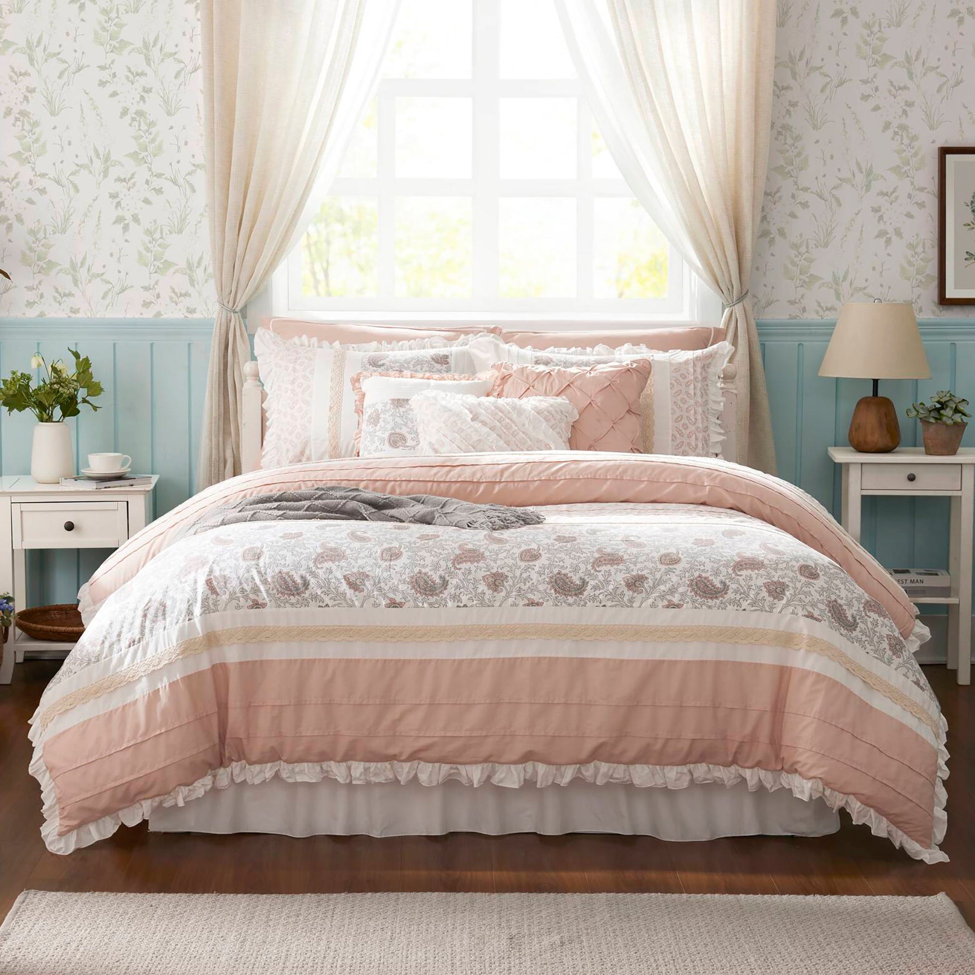 Dawn - Queen - 9 Piece Comforter Set - Blush