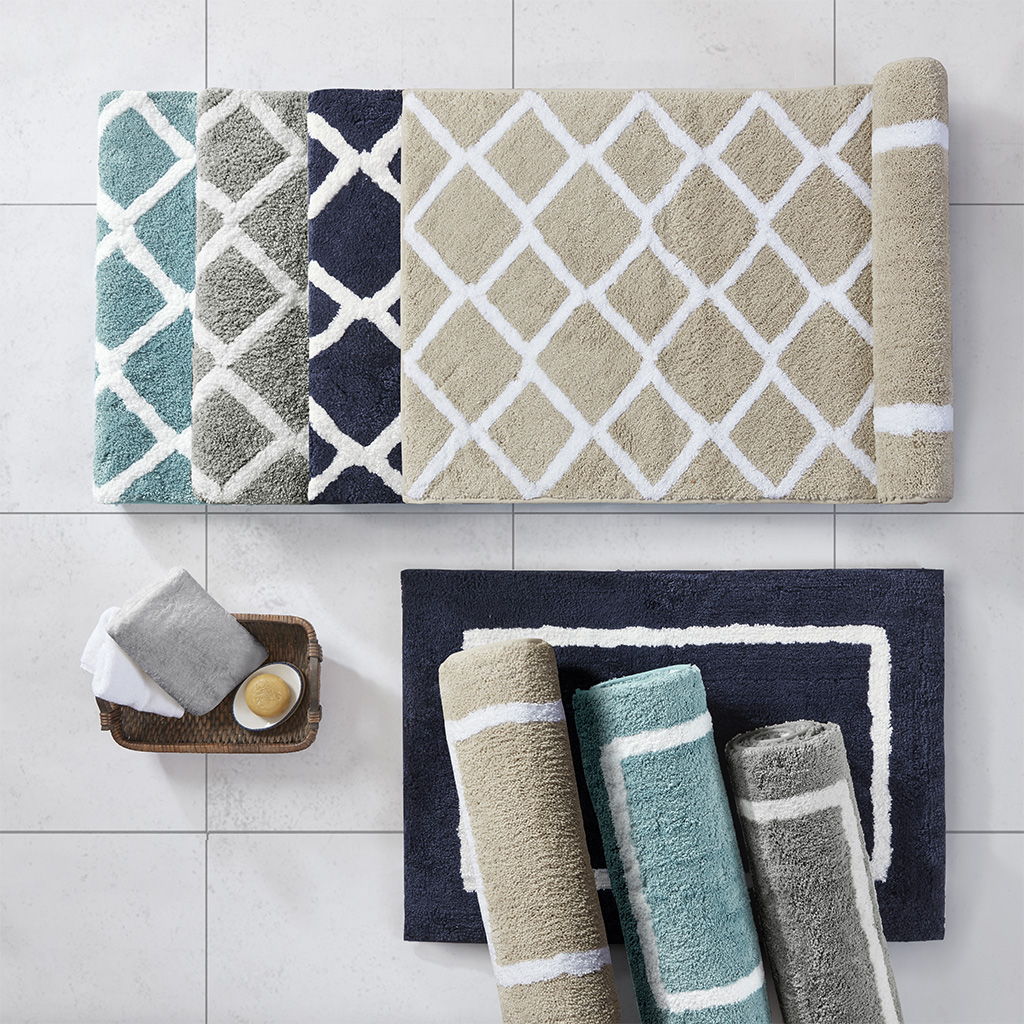 Bittman - 24" x 60" Reversible Bath Rug - Aqua