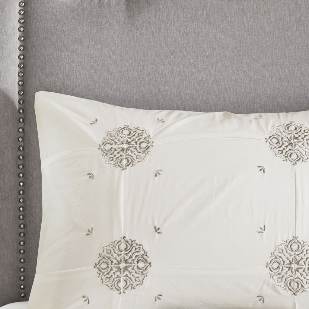 Malia - King 4 Piece Embroidered Reversible Duvet Cover Set - Ivory