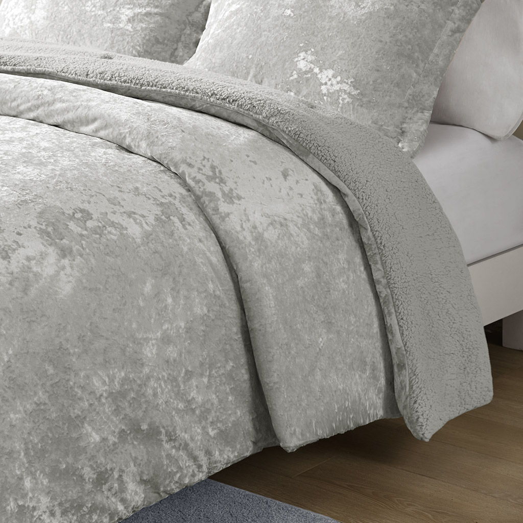 Mira - Crushed Velvet Sherpa Reversible King Comforter Set - Silver