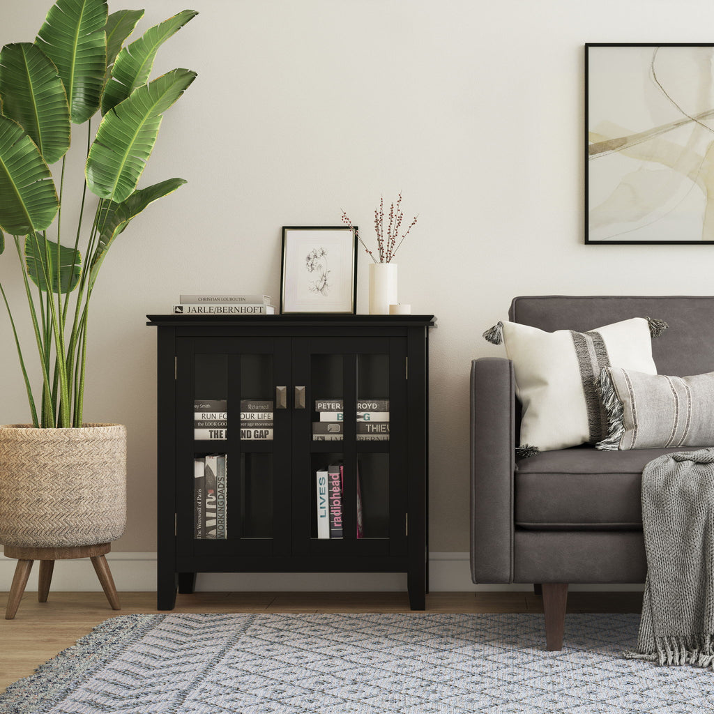 Millow - 8' X 10' Area Rug - Silver