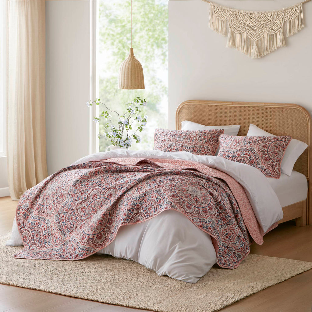 Valerie - Full/Queen Boho Floral Reversible Quilt - Pink