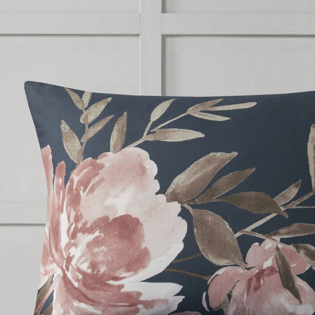 Camillia - Queen 8 Piece Comforter Set - Navy