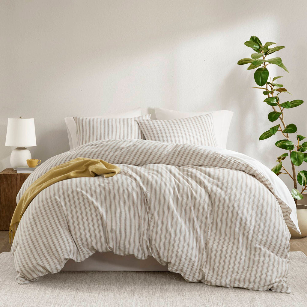 Etta - 3 Piece California King Duvet Set - Tan