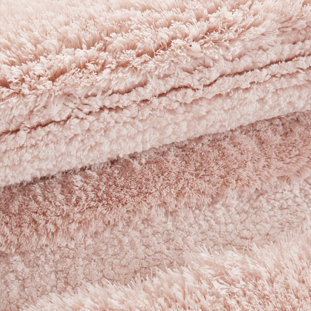 Tufted Pearl Channel - 17" x 24" Rug - Blush