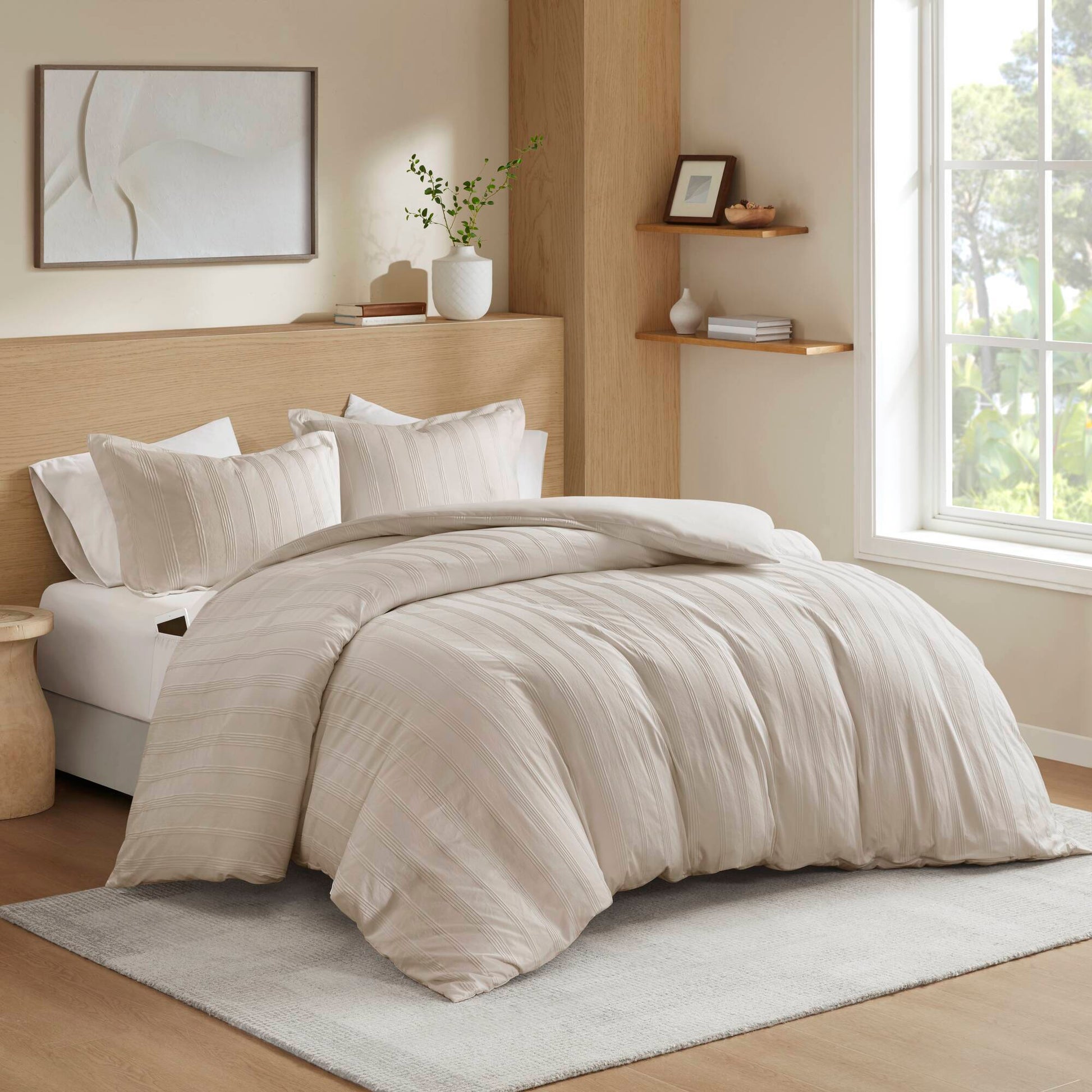 Logan - King Striped Duvet Set - Neutral