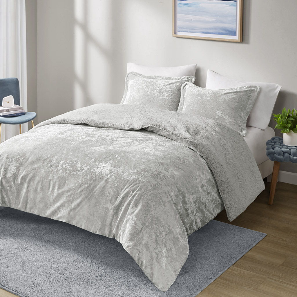 Mira - Crushed Velvet Sherpa Reversible Comforter Set - Silver