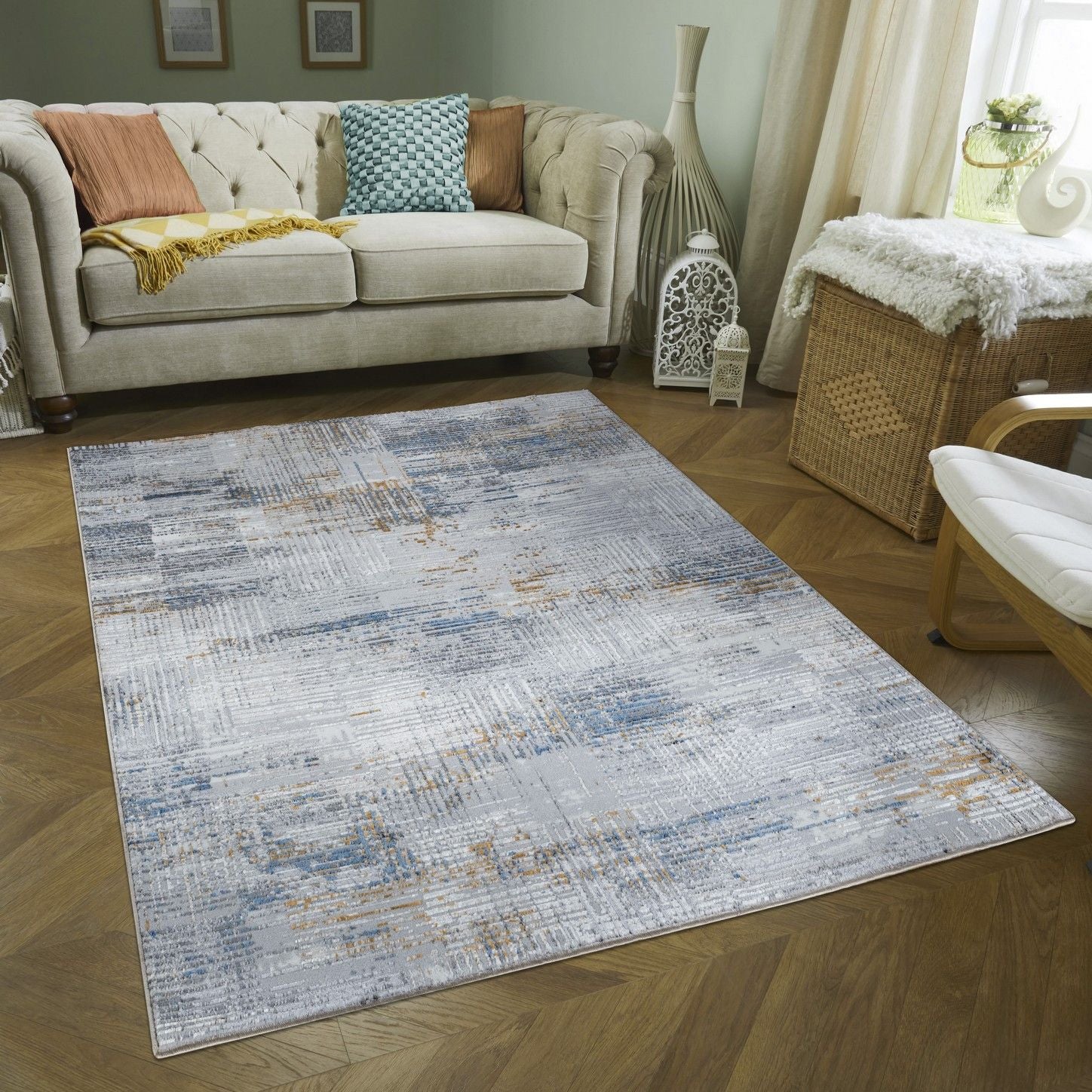 Nova - 5'3" X 7' Area Rug - Multi, Light Gray
