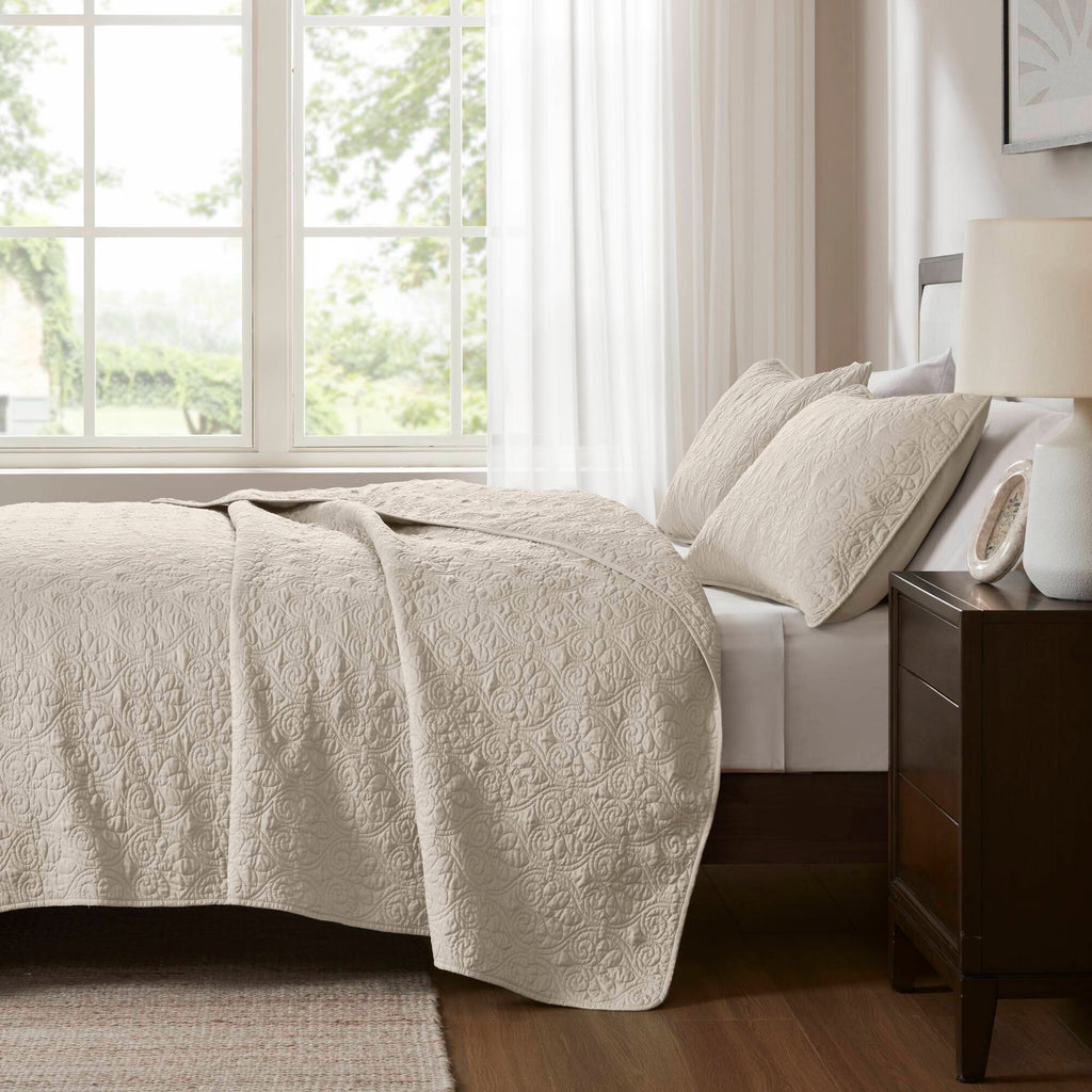 Quebec - King Reversible Coverlet Set - Cream