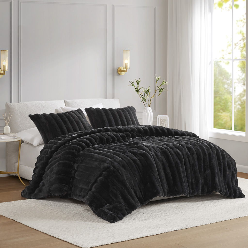 Jasmine - 3 Piece Full/Queen Ultrasoft Ribbed Comforter Set - Black
