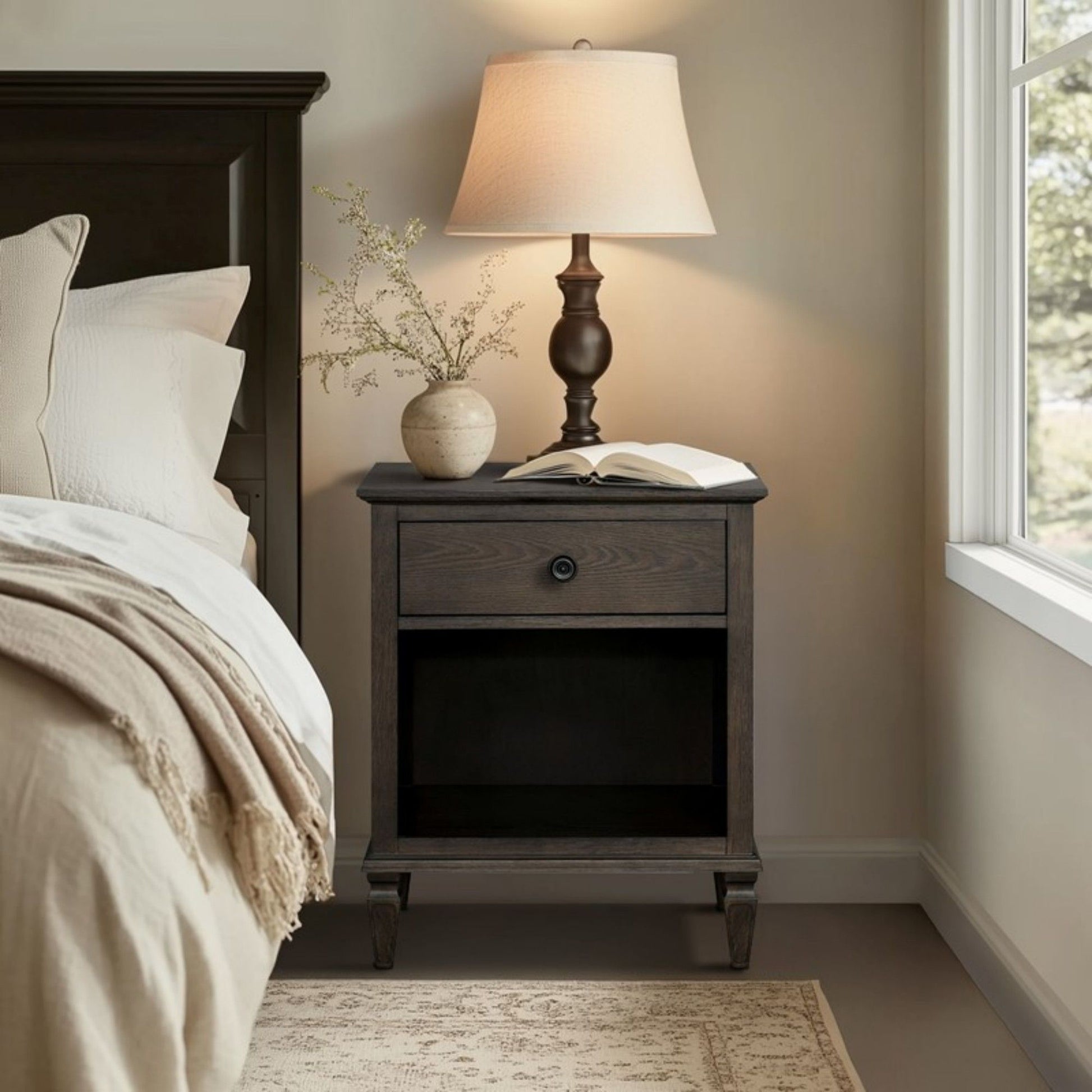Victoria - Nightstand With Open Storage