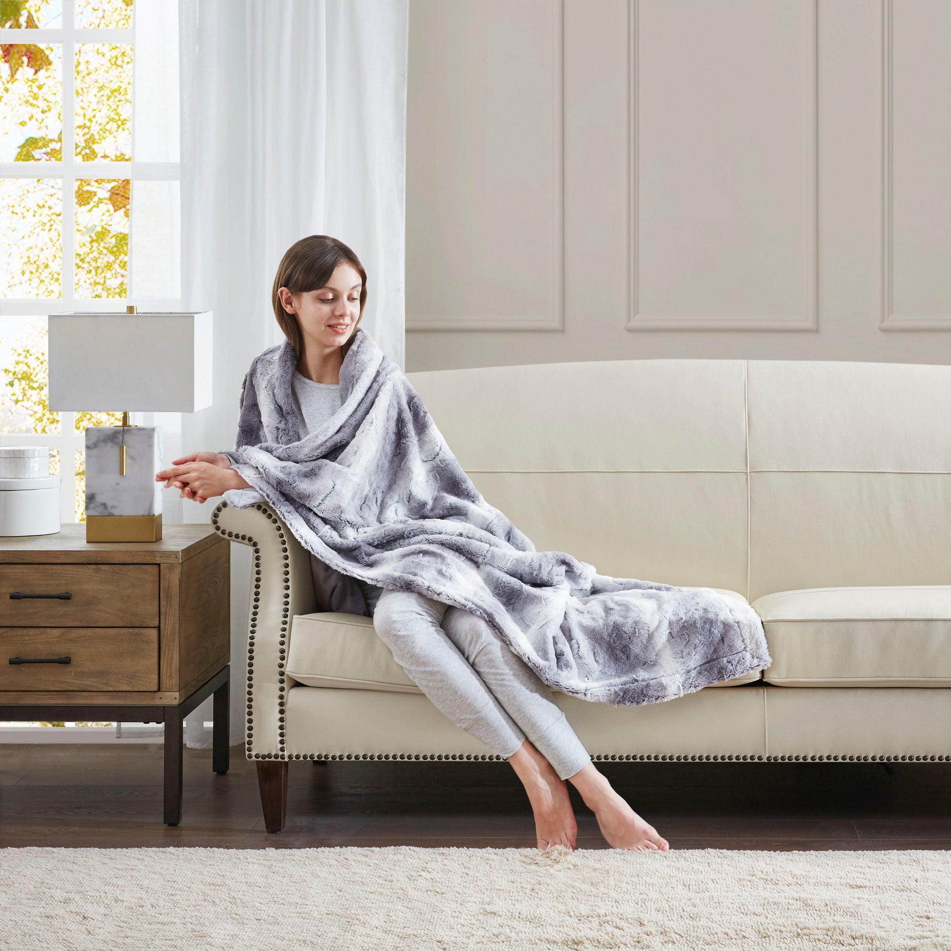 Zuri - Throw - Gray