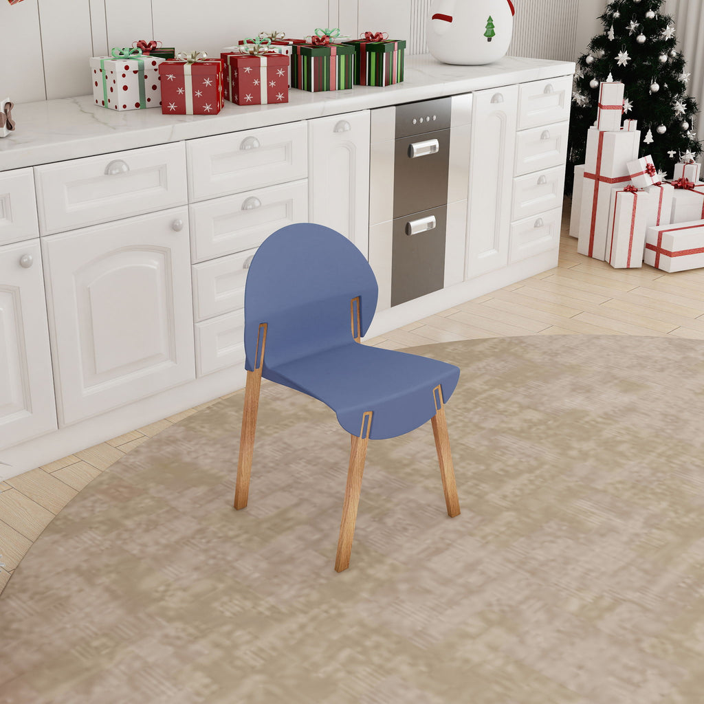 4 Piece Set Of Single Chairs With A Design Combining Modern And Traditional Elements