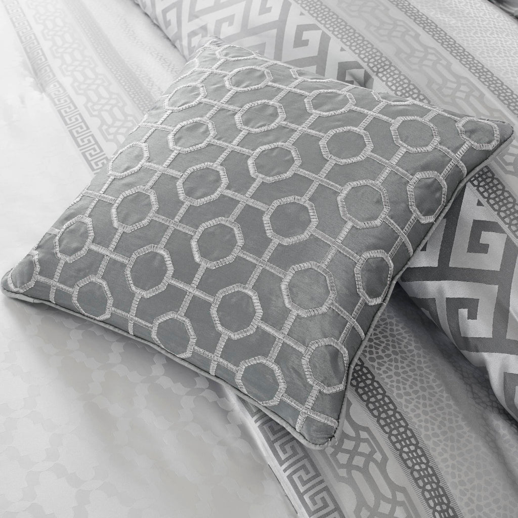 Bennett - Queen Piece Comforter (Set of 7) - Gray