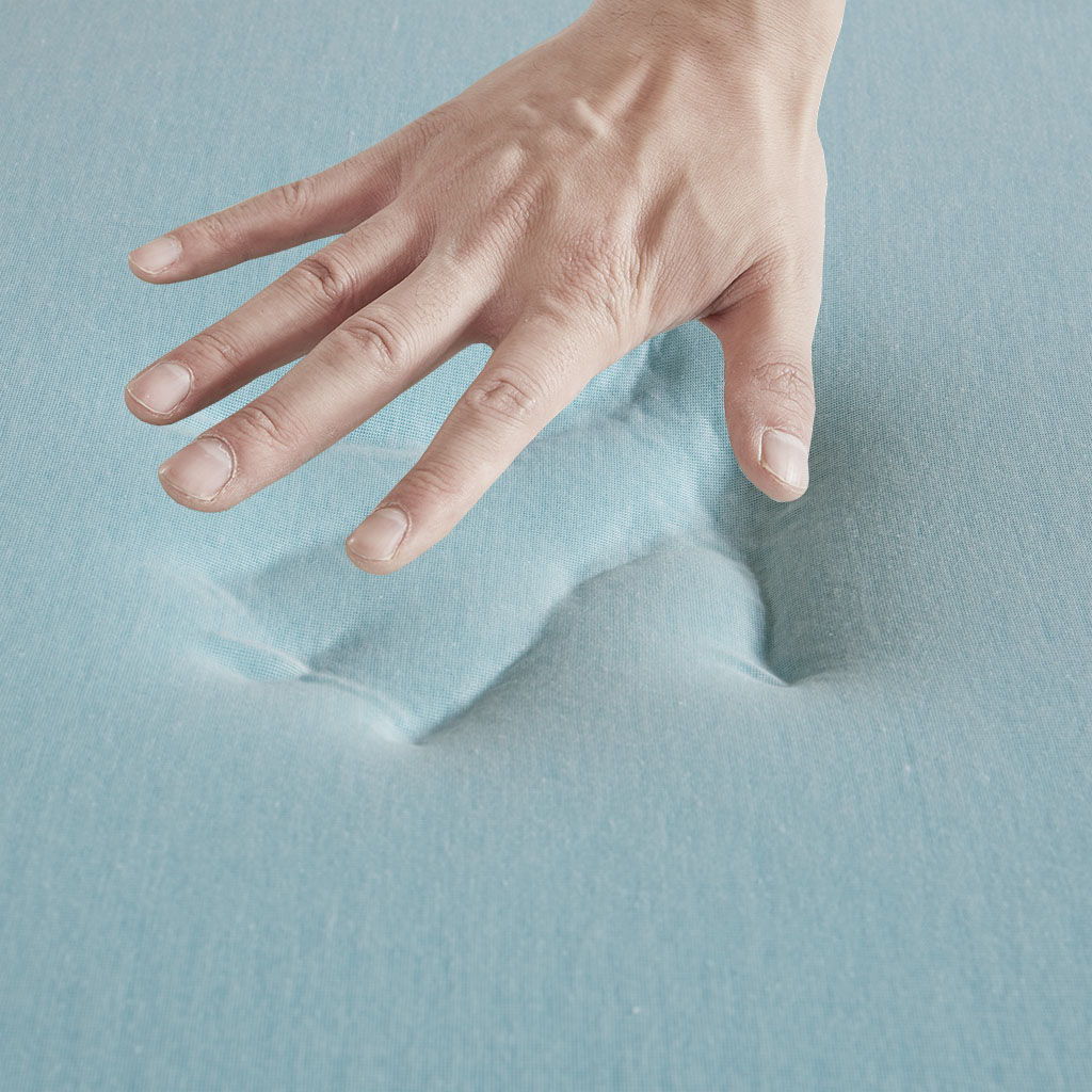 Twin Memory Foam Mattress Topper - White