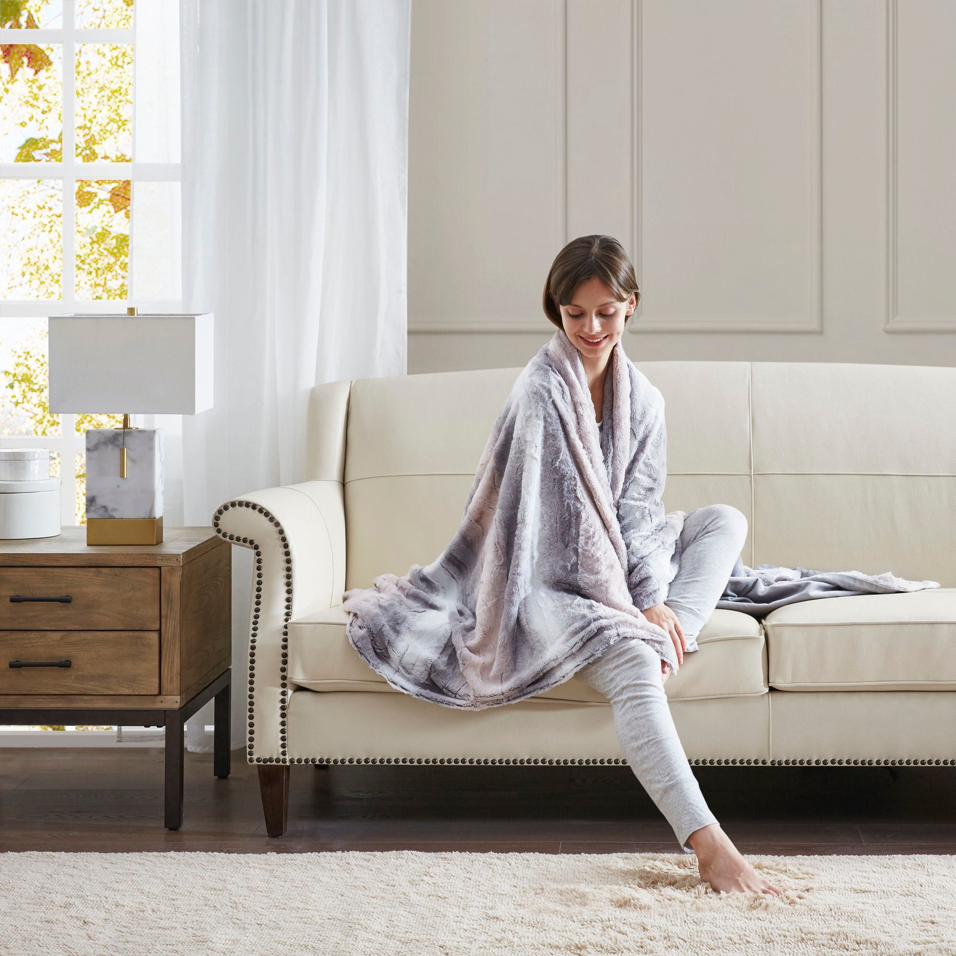 Zuri - Throw - Blush / Gray